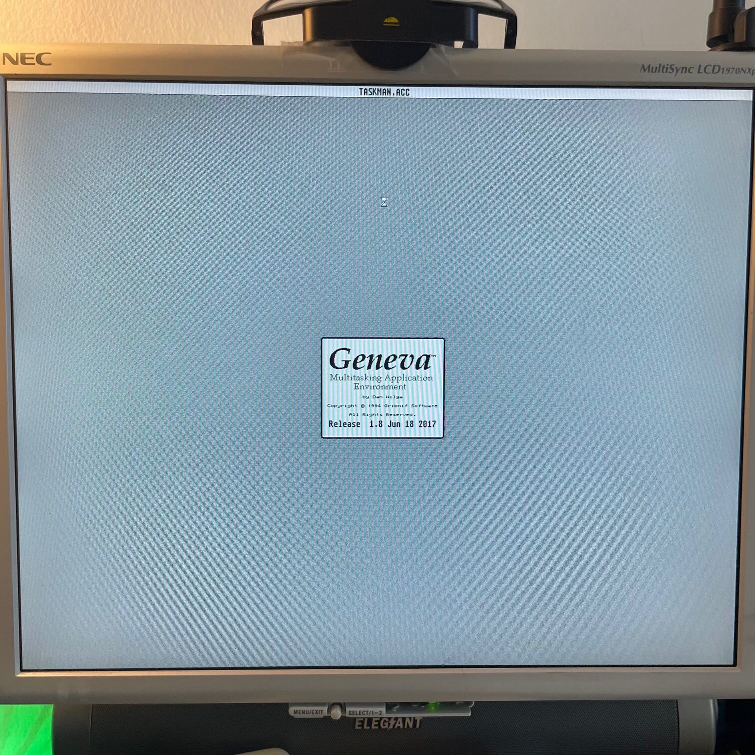 Geneva desktop on the Viking card