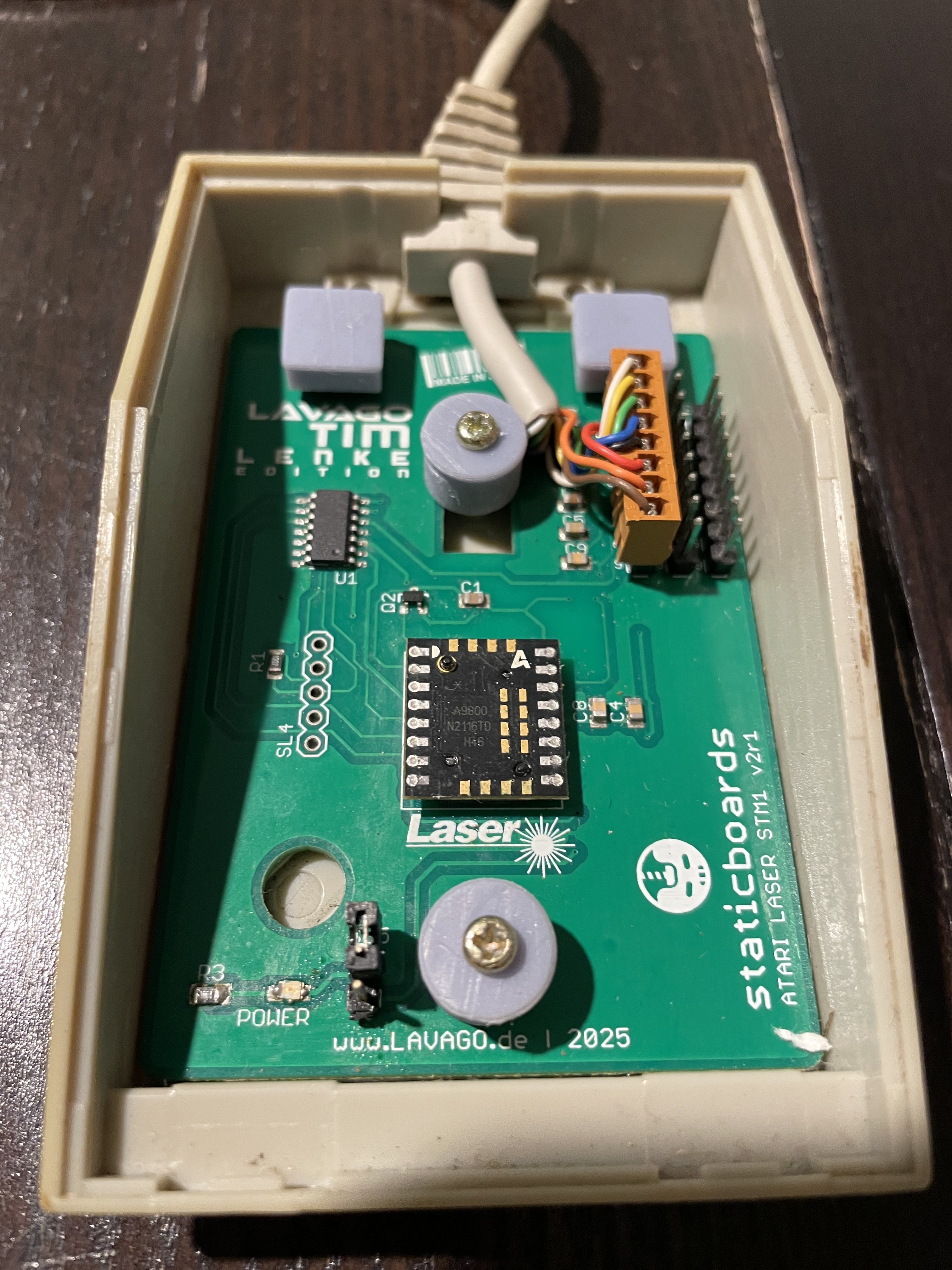 The converted Atari STM-1 laser mouse